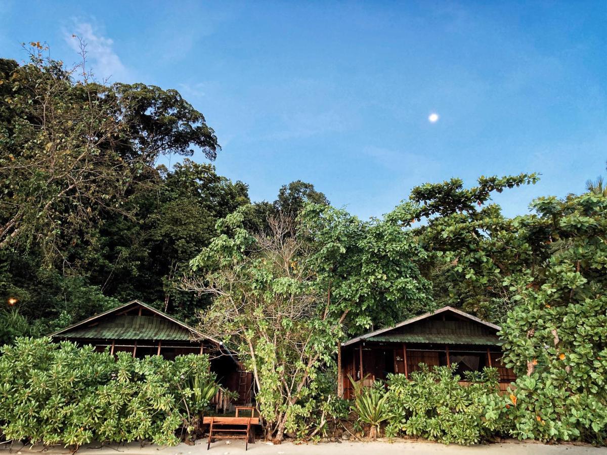 Raja Ampat Eco Lodge Tapokreng ภายนอก รูปภาพ